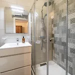 Apartmán Ok10 - Spacious & Modern 3 Bed In *