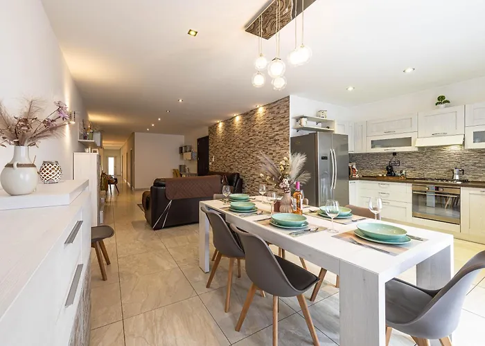 Lägenhet Ok10 - Spacious & Modern 3 Bed In Mosta Ta' Mlit